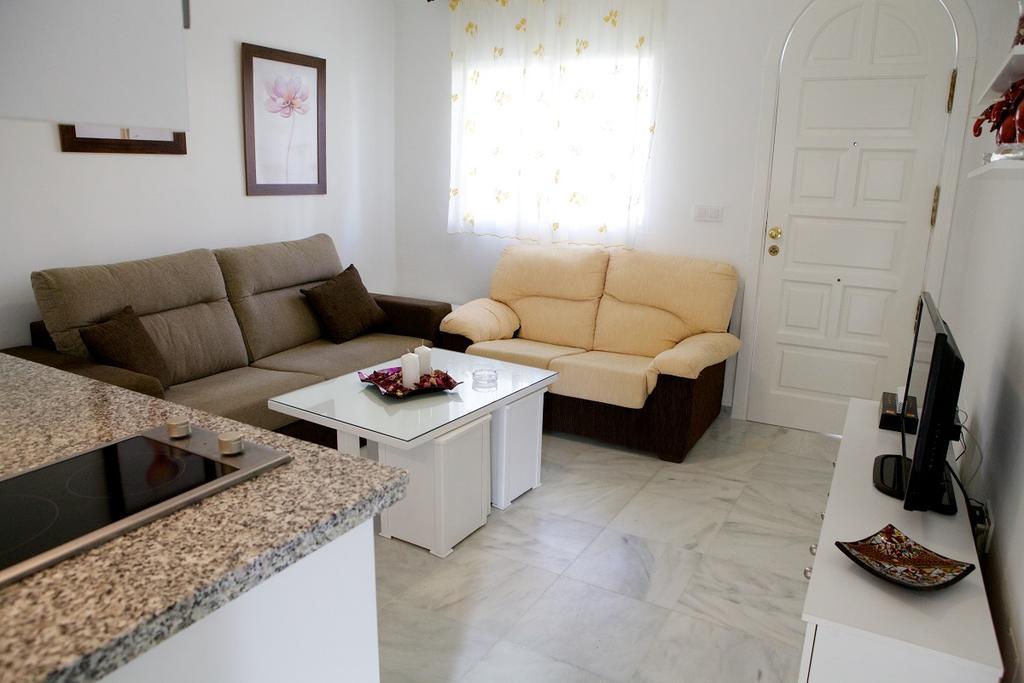 Apartamento Andalucia ベナルマデナ エクステリア 写真